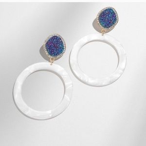 BubbleBar - shimmering stone marble hoop earring
